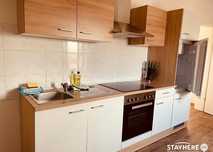 Stayhere24 Maisonette-wohnung Mit Großem Garten *